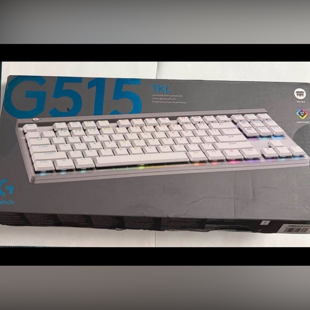 Logitech G515 tkl wired keyboard